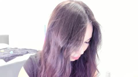 Snapshot of amina_artin chatting on 03-21-26, 02:27 Amina online show from 03-21-26, 02:27