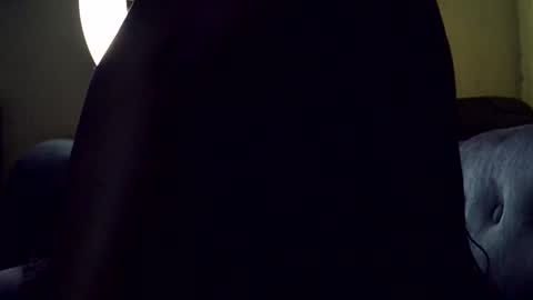 Snapshot of amira9120 chatting on 11-12-25, 03:07 amira9120 online show from 11-12-25, 03:07