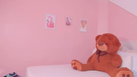 Amira Sanz online show from 10-15-25, 11:32