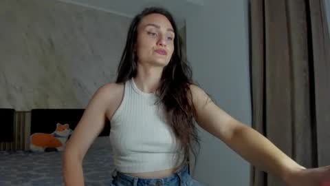 Snapshot of amiraanne chatting on 07-15-26, 07:08 AmiraAnne online show from 07-15-26, 07:08