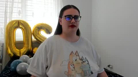Snapshot of amiravyxen chatting on 04-29-26, 07:12 Amira Vyxen online show from 04-29-26, 07:12