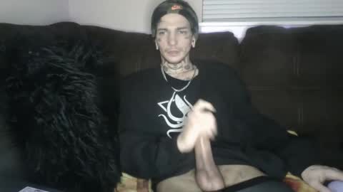 Snapshot of amiri_sweater chatting on 02-25-25, 09:42 amiri_sweater online show from 02-25-25, 09:42