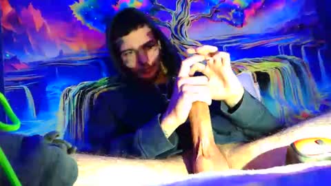 Snapshot of amiri_sweater chatting on 12-15-25, 08:18 amiri_sweater online show from 12-15-25, 08:18