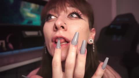   Am-er-in online show from 01-08-25, 06:09