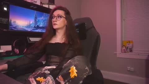   Am-er-in online show from 10-18-25, 04:59