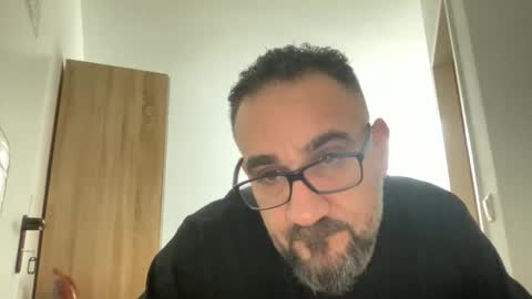 amirsds3298129 online show from 02-10-26, 07:07