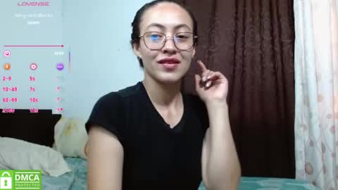 Snapshot of amitlu_ chatting on 06-04-26, 10:27 amitlu_ online show from 06-04-26, 10:27