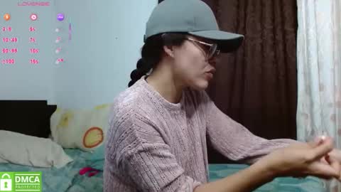 Snapshot of amitlu_ chatting on 06-08-26, 10:21 amitlu_ online show from 06-08-26, 10:21
