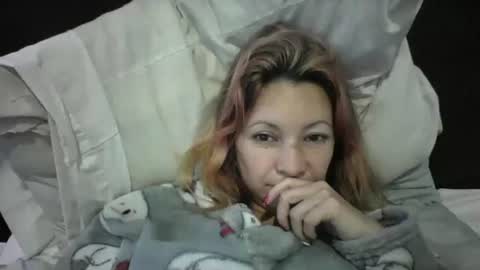 Snapshot of ammber3 chatting on 12-28-24, 11:41 Paula D online show from 12-28-24, 11:41