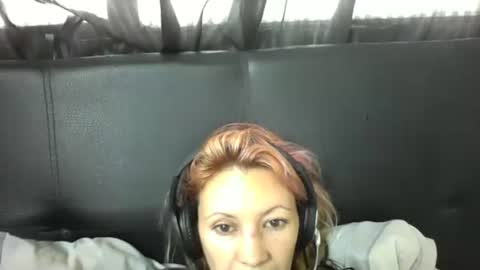 Snapshot of ammber3 chatting on 01-08-25, 01:09 Paula D online show from 01-08-25, 01:09