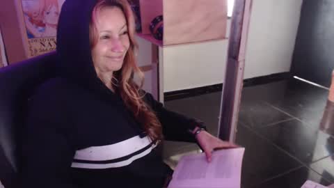 Snapshot of ammber3 chatting on 02-27-25, 02:54 Paula D online show from 02-27-25, 02:54