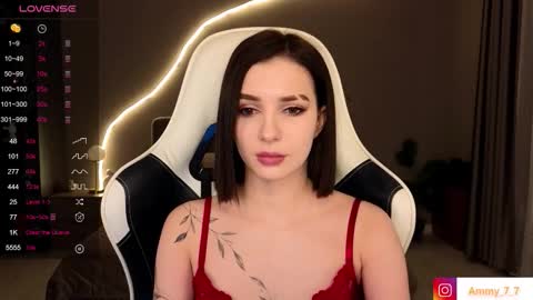 Snapshot of ammy_cumwme chatting on 11-19-25, 09:53 Ammy dont forget to thumbs up me online show from 11-19-25, 09:53