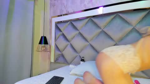 ammy durand online show from 02-23-25, 02:51