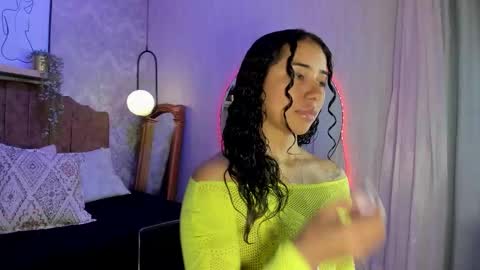 Ammy Nova online show from 11-19-25, 07:36