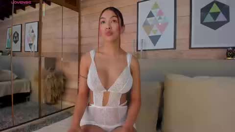 Snapshot of ammyscott1 chatting on 09-12-25, 10:21 Ammy Scott online show from 09-12-25, 10:21