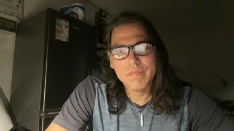 amo_s online show from 11-18-25, 07:35