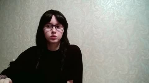 Amomira online show from 11-11-25, 02:33