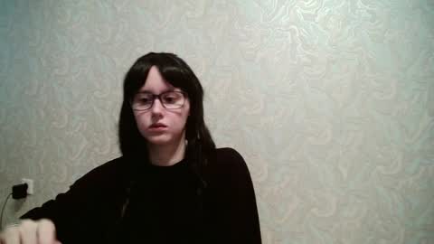 Amomira online show from 06-11-26, 03:37
