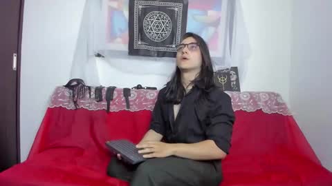 Snapshot of amoneth_xx chatting on 11-14-25, 07:01 Amoneth online show from 11-14-25, 07:01