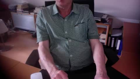 Amor2200 online show from 05-04-26, 12:12