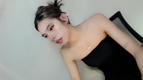 Belle Tylor online show from 02-03-25, 06:56