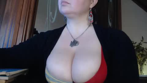 amorelara online show from 02-02-25, 10:02