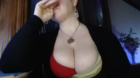 amorelara online show from 02-08-25, 06:01