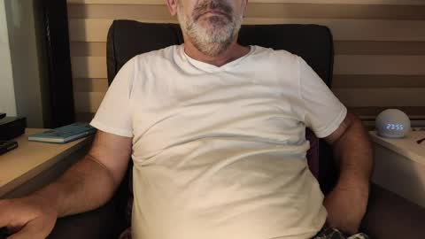 AmorLin online show from 04-21-26, 08:55