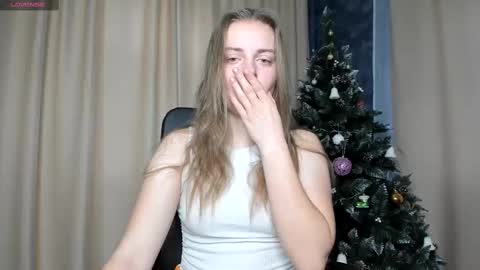 Snapshot of amy___reid chatting on 12-25-24, 07:14 Amy Reid online show from 12-25-24, 07:14