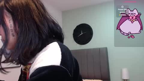 Amy 3 online show from 11-12-25, 04:35