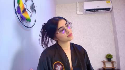 amy__wats0n online show from 11-05-25, 07:14