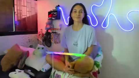 AmyEloise online show from 10-22-25, 10:53