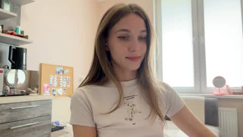 Snapshot of amy_chill chatting on 05-27-26, 10:34 Amy Chill online show from 05-27-26, 10:34