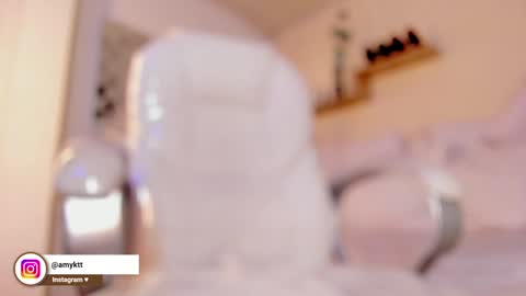 Snapshot of amy_kiitty chatting on 01-14-25, 10:55 online show from 01-14-25, 10:55