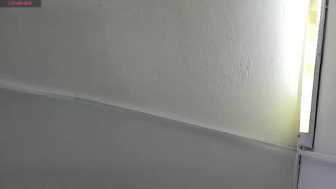 Snapshot of amy_kiitty chatting on 09-27-25, 01:05 online show from 09-27-25, 01:05