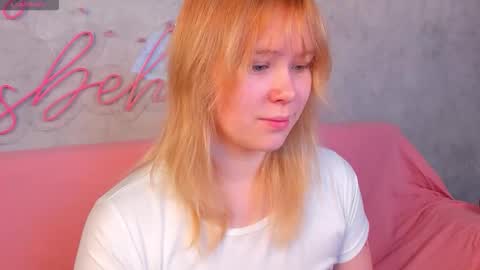 Snapshot of amy_kimberlly chatting on 09-12-25, 12:22 Amy online show from 09-12-25, 12:22