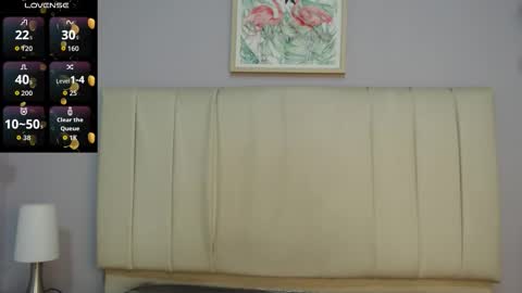 Amy online show from 10-23-25, 01:32