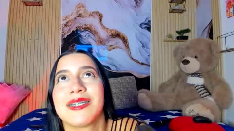 amy_leah_ online show from 09-09-25, 02:44