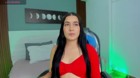 Snapshot of amy_leah_ chatting on 04-24-26, 08:00 amy_leah_ online show from 04-24-26, 08:00