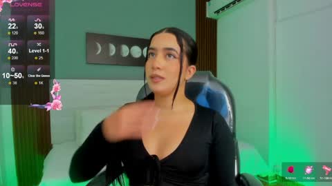 Snapshot of amy_leah_ chatting on 04-27-26, 01:31 amy_leah_ online show from 04-27-26, 01:31