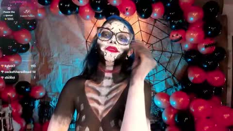 Snapshot of amy_lit chatting on 10-31-25, 09:16 Hello I am Allison Welcome to my room and let is have a good time together whith me online show from 10-31-25, 09:16