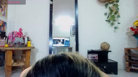 Snapshot of amy_mur chatting on 06-27-26, 07:30 amy mur online show from 06-27-26, 07:30
