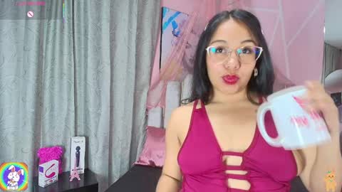 Emy Noa  online show from 03-28-26, 11:15