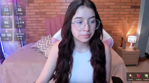 Snapshot of amy_sophiaa chatting on 06-02-26, 11:45 Amy sophia 3 online show from 06-02-26, 11:45