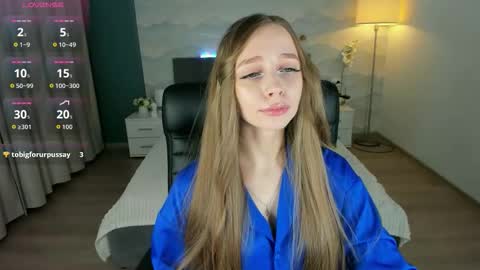 Amy online show from 09-22-25, 06:43