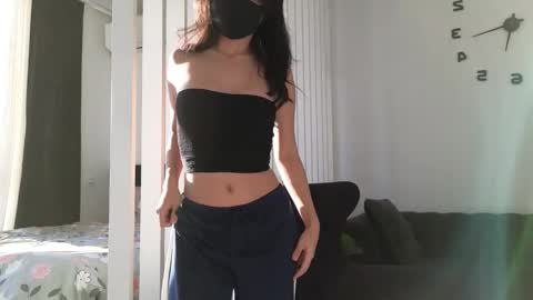 girl next door named Amy online show from 01-29-25, 01:17