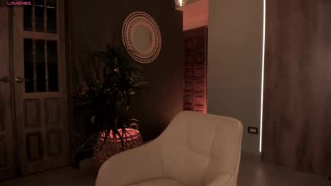 Amy Armstrong online show from 02-28-25, 12:10