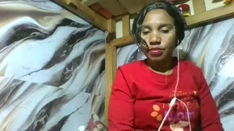Amyatche online show from 06-18-26, 06:35