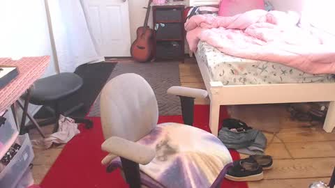 Snapshot of amyattack chatting on 02-07-25, 04:46 Trashely Gimpson online show from 02-07-25, 04:46