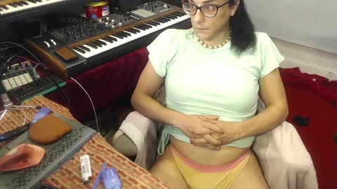 Snapshot of amyattack chatting on 09-13-25, 09:20 Trashely Gimpson online show from 09-13-25, 09:20
